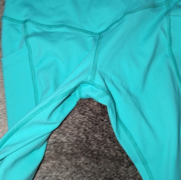 Born Primitive Rise & Grind Capri Pocket Legging Teal Mint Women's XS - Picture 10 of 11